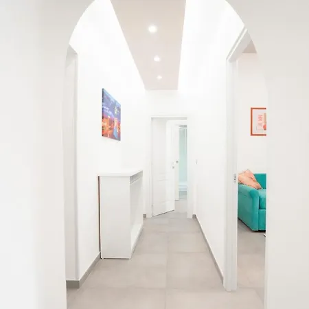 Elite Vatican Refuge ローマ