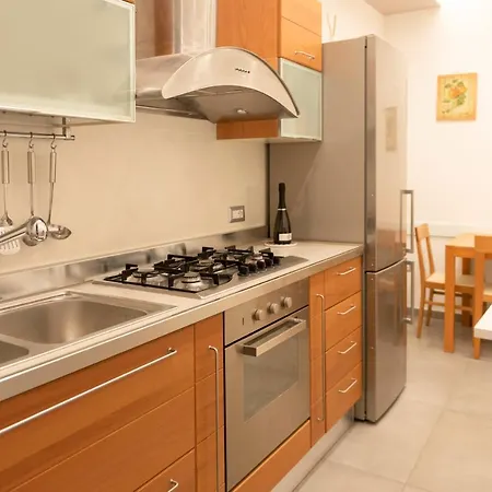 Elite Vatican Refuge ローマ